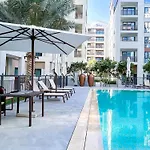 Elegant 1B Apt&Balcony In The Heart Of Dubai Creek
