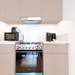 Elegant 1B Apt&Balcony In The Heart Of Dubai Creek