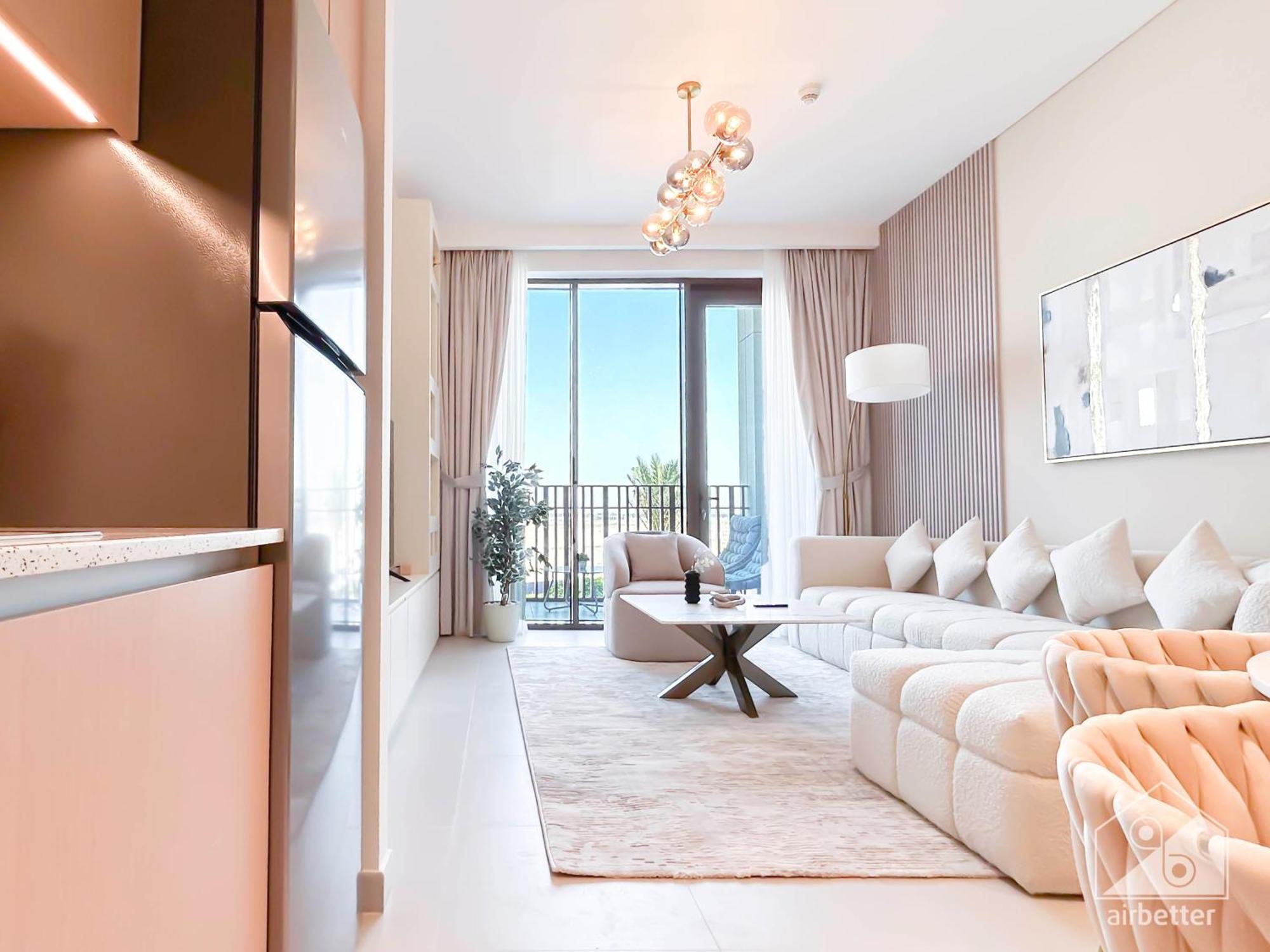 Apartment Elegant 1b Apt&balcony In The Heart Of Creek Dubai