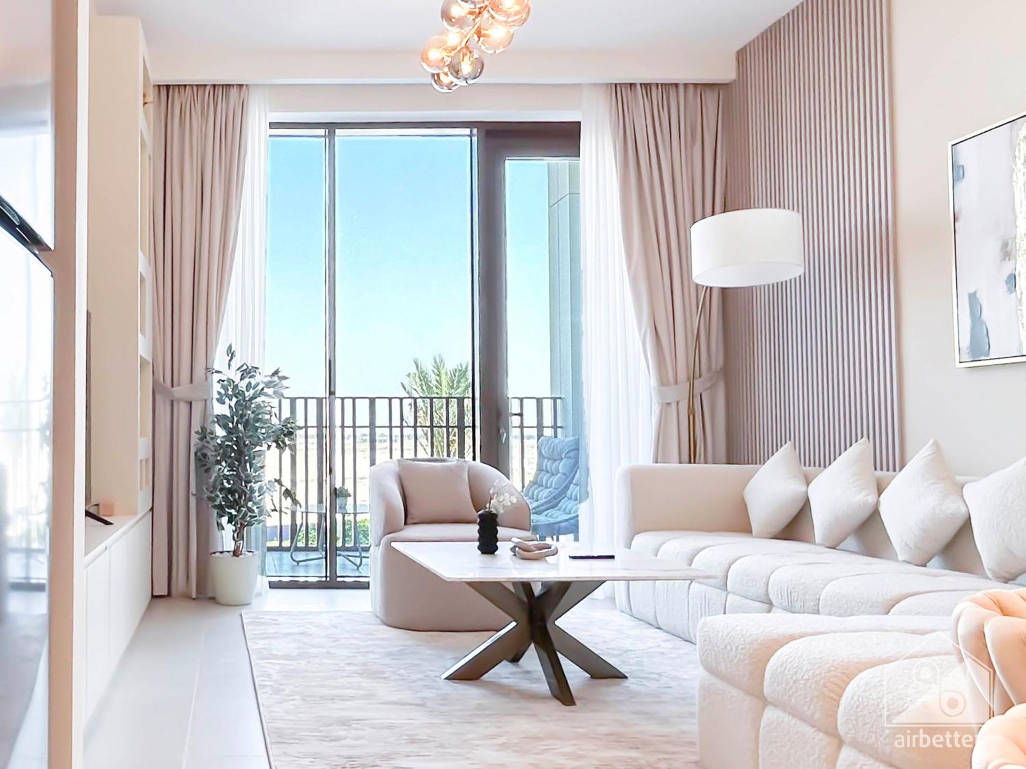 Apartment Elegant 1b Apt&balcony In The Heart Of Creek