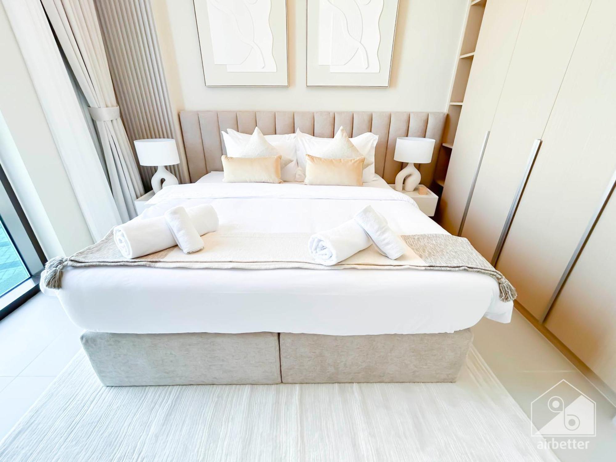 Elegant 1b Apt&balcony In The Heart Of Creek Apartment